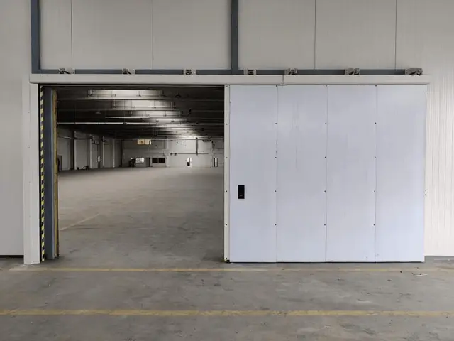 Porți culisante rezistente la foc image